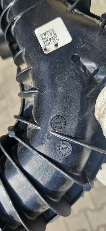 kolektor ssący VW Audi 3.0TDI 059129711DH