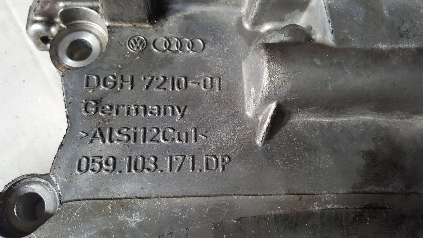 Obudowa rozrządu AUDI 3.0 V6 TDI 059103171DP