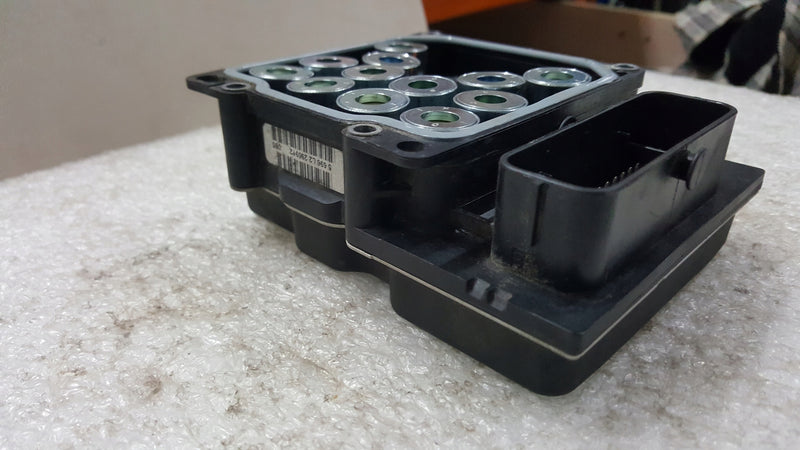 Sterownik pompy ABS VW POLO SKODA FABIA SEAT IBIZA 6R0907379BE demontaż