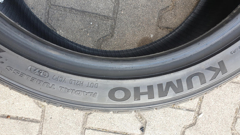 1 NOWA opona 235/40ZR19 96Y Kumho ECSTa PS71 2021r