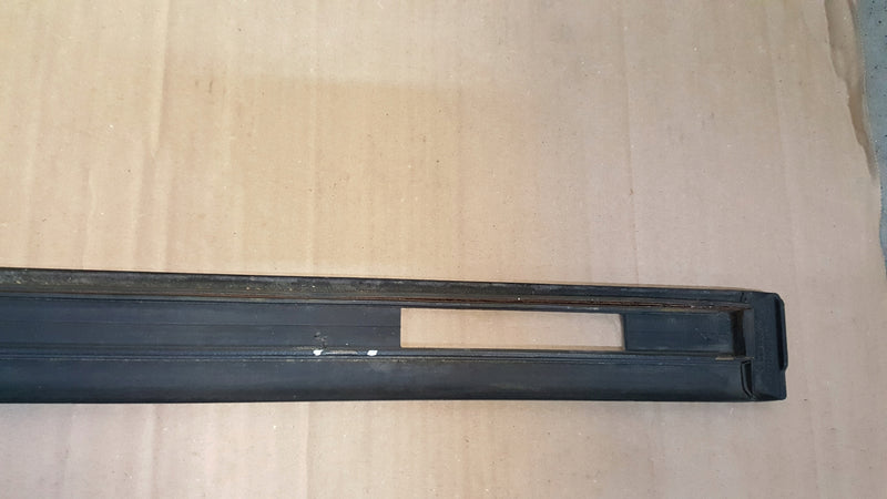 LISTWA DRZWI M-PAKIET LEWY PRZÓD BMW E36 51132262113