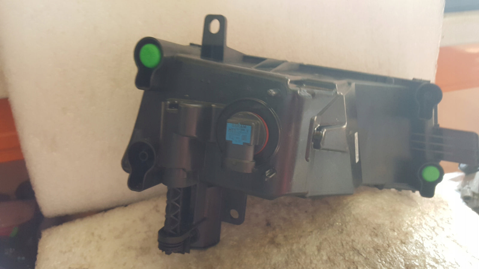 Lewy halogen VW TOURAN II 5TA941661A NOWY oryginał