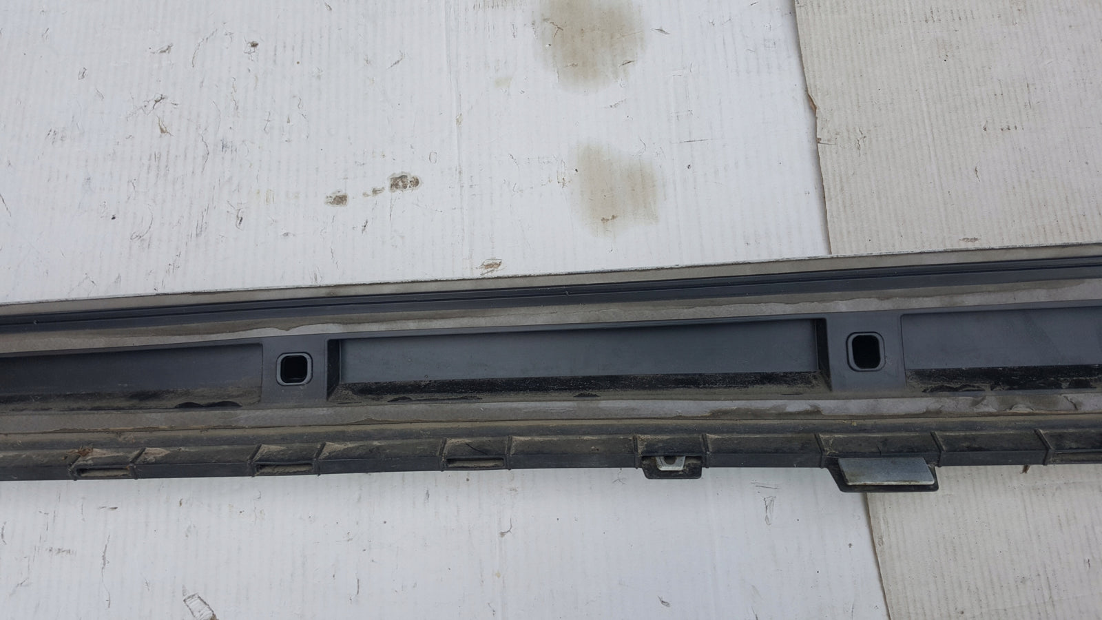 Listwa progowa prawa strona AUDI A3 cabrio 8V7853860