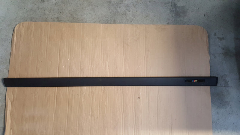 LISTWA DRZWI PRAWY PRZÓD BMW 3 E36 COMPACT 2264512A 511322513799
