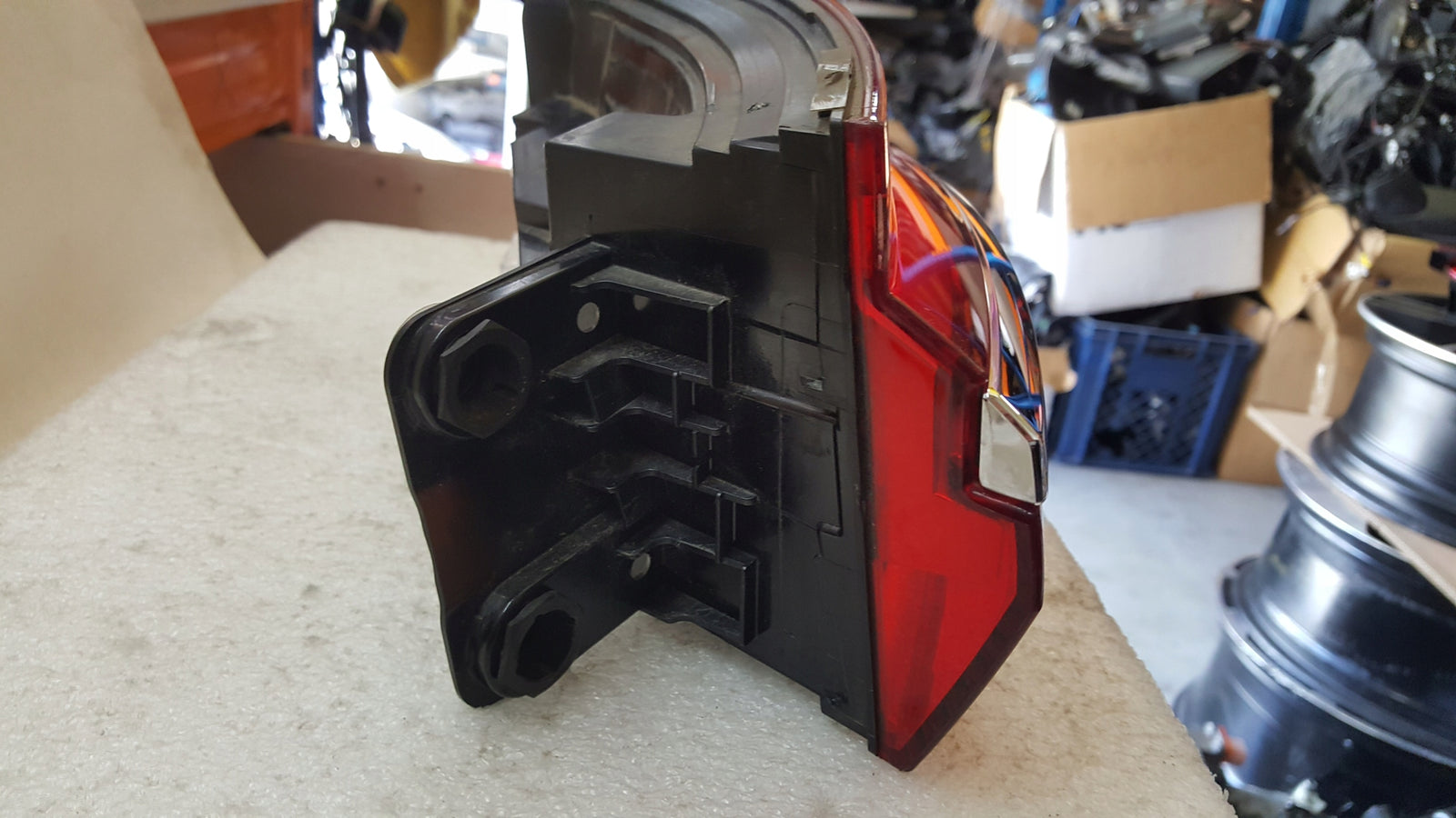 Tylna prawa lampa LED AUDI A6 (C8) sedan 4K5945070 demontaż