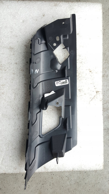 Wspornik lewy zderzaka AUDI Q5 80A807095