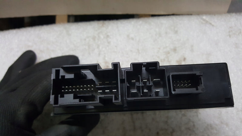 Moduł sterownik haka VW AUDI SEAT SKODA 5H0907383C demontaż