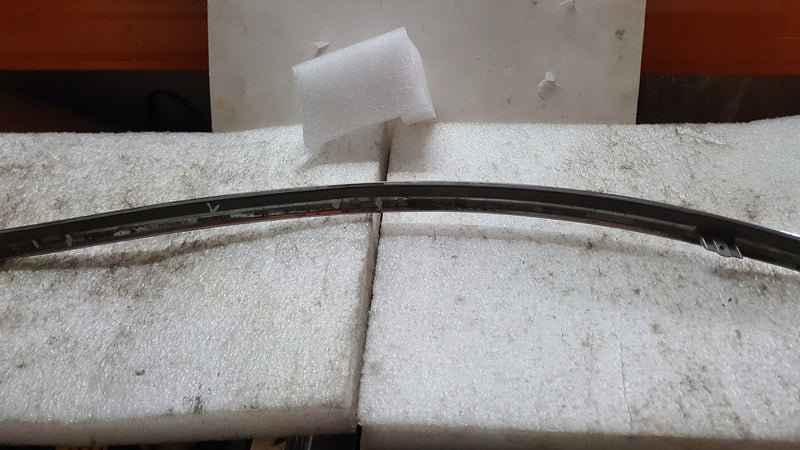 AUDI A6 C6 - LISTWA ZDERZAKA PRAWY PRZÓD 4F0853066
