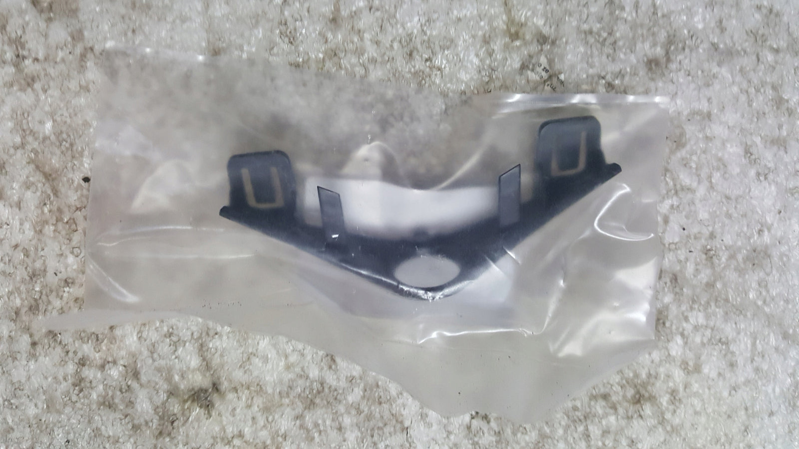 AUDI UCHWYT MOCOWANIE KAMERY 8W0853140F