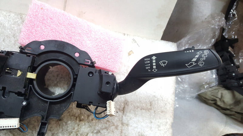 AUDI A6 4G C7 4G8 PAJĄK MANETKI PRZEŁĄCZNIK ZESPOLONY 4G8953502S