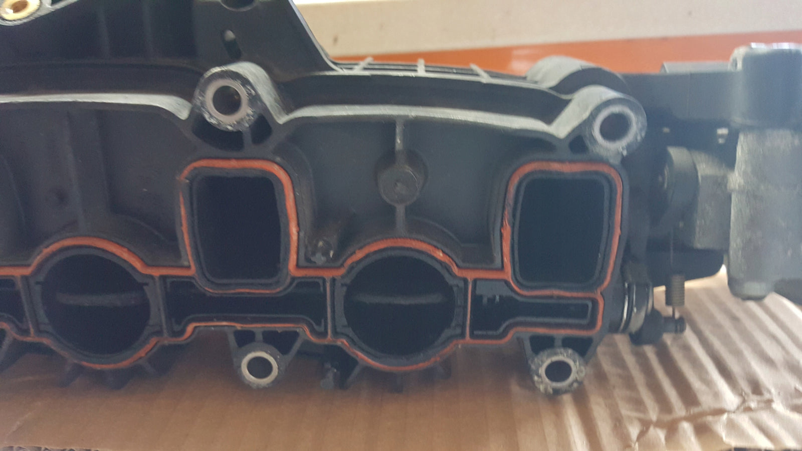 Kolektor ssący VW AUDI SEAT SKODA 2.0 TDI 03L129711AG 03L129086 V 120