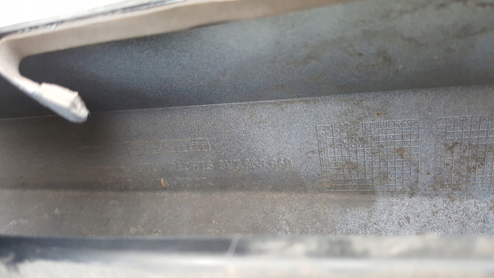 Listwa progowa prawa strona AUDI A3 cabrio 8V7853860