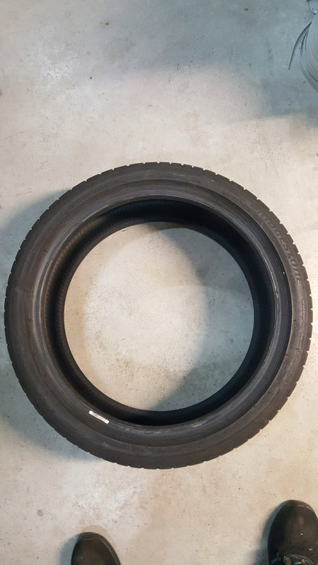 1x 225/40R19 93W XL Bridgestone Potenza Sport 7.5mm 2023r.