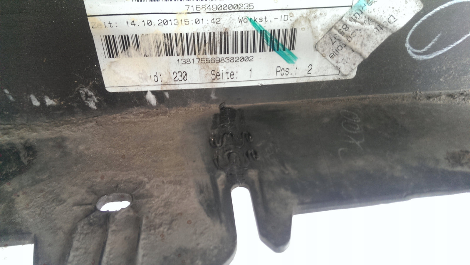 Listwa błotnika lewy tył VW AMAROK 2HH853817