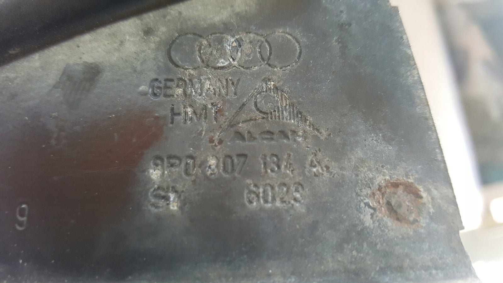 Strefa zgniotu prawy przód AUDI A3 lift 8P0807134A