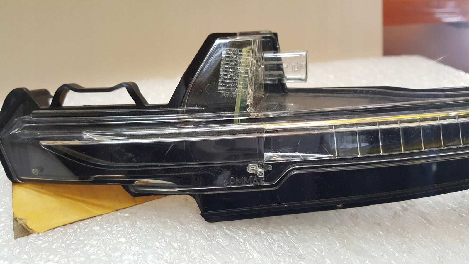 Kierunkowskaz lusterka lewego AUDI Q7 4M0949101A