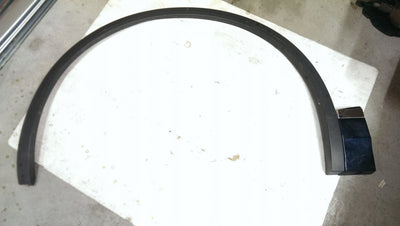 Listwa błotnika lewy przód VW TOUAREG 3 760853717