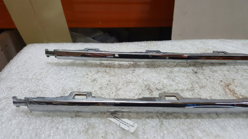 Listwa chrom zderzaka tylnego VW ARTEON 3G8853835B demontaż