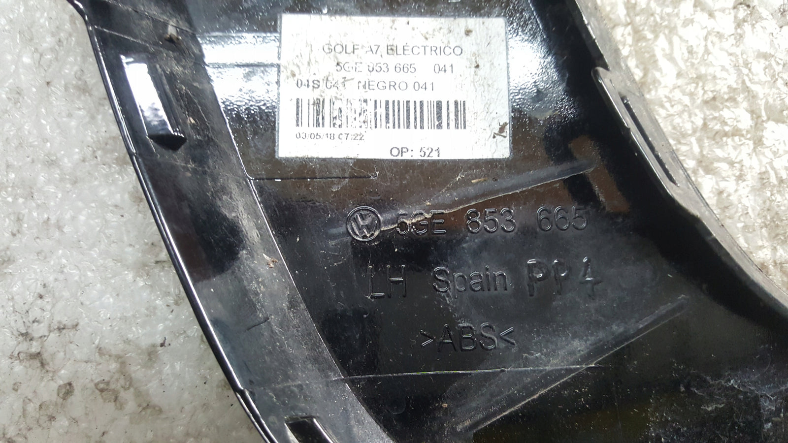 KRATKA LISTWA ZDERZAKA PRZÓD LEWA VW GOLF VII GTE 12- 5GE853665