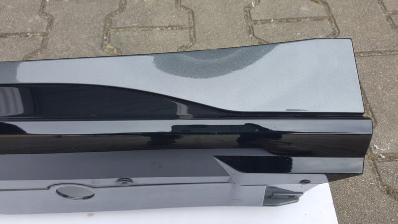 Listwa progowa lewa strona AUDI R8 4S0853859 demontaż