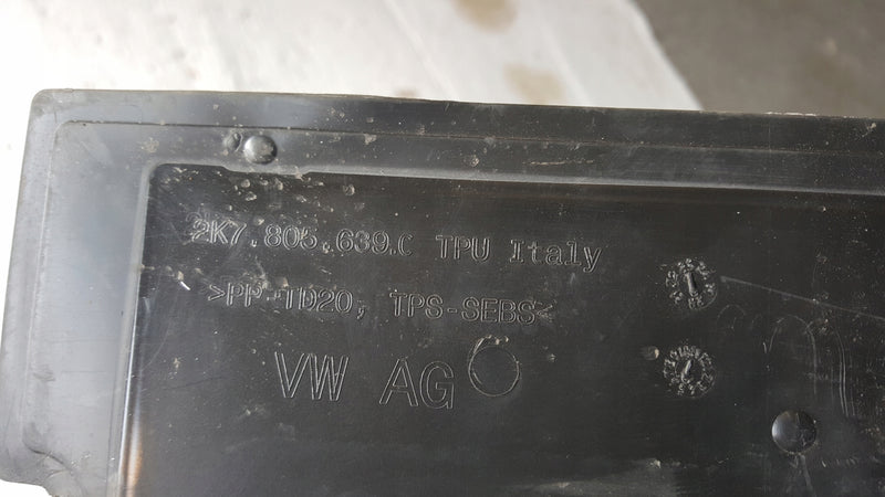 Kierownica powietrza lewa VW CADDY 2K7805639C demontaż oryginał