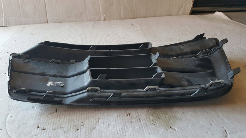 Kratka zderzaka lewy przód AUDI Q5 80A807681P