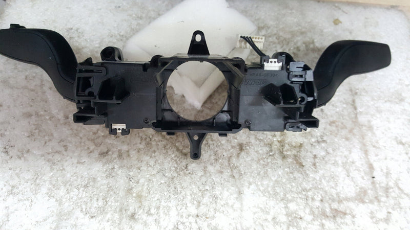 Przełączniki pod kierownicę AUDI A1 8X 8X0953521AE
