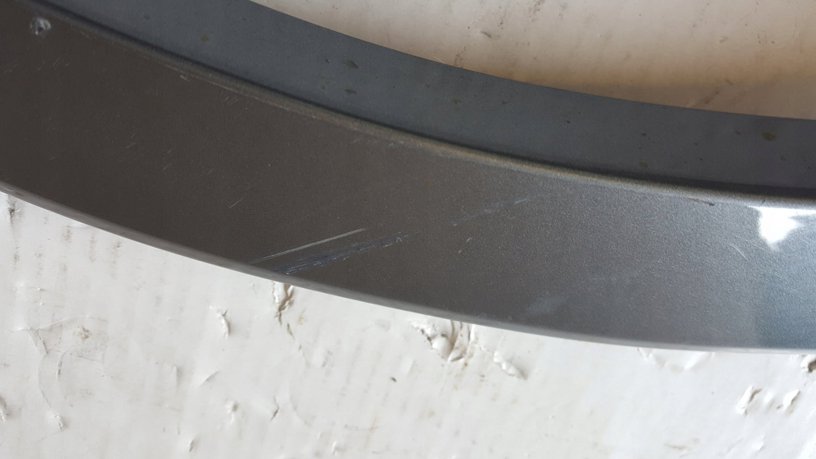 Listwa błotnika lewy tył AUDI Q3 8U0853817B