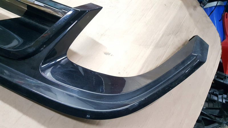 VW TOUAREG 7P6 R LINE SPOJLER DOKŁADKA ZDERZAKA 7p6807568K 7p6807568 tyl