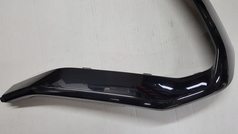 Listwa zderzaka tylnego prawa strona AUDI Q3 S-LINE 83F807968 demontaż