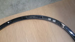VW TOUAREG III 18R- LISTWA BŁOTNIKA PRAWA TYŁ 760853818C