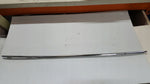 Listwa chrom zderzaka tylnego VW GOLF VII GOLF SPORTSVAN 5G6853333 demontaż