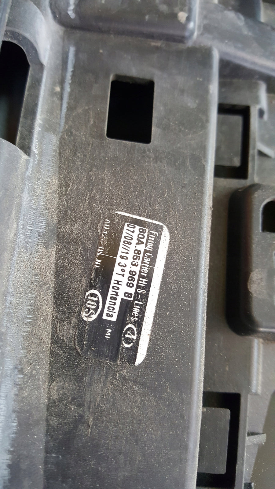 Listwa drzwi lewy tył AUDI Q5 80A853969B demontaż