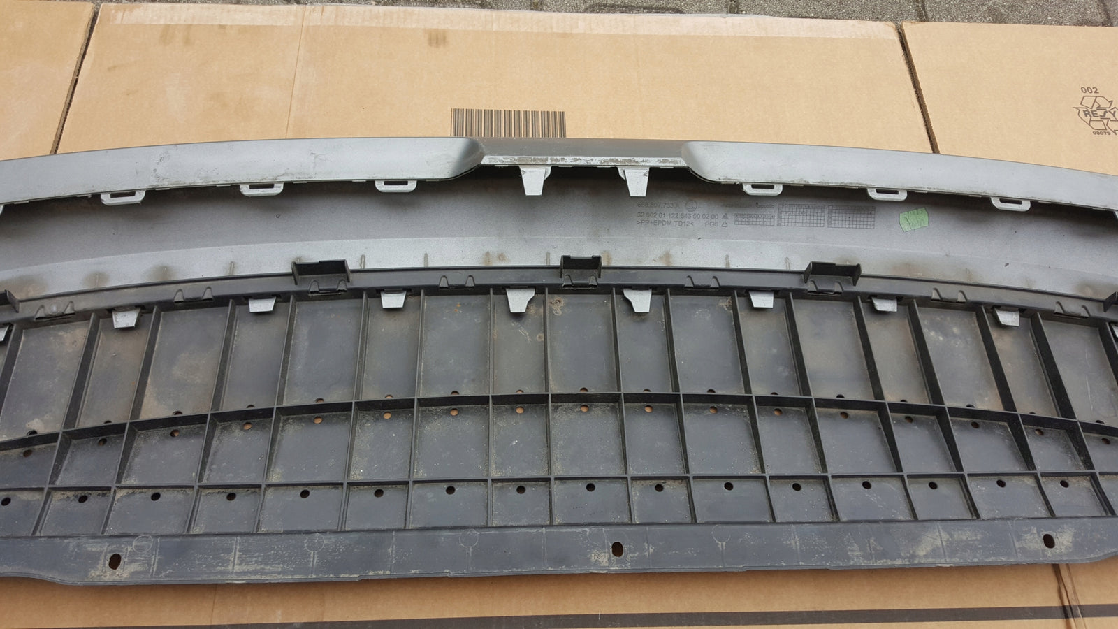 SPOILER DOLNY ZDERZAKA PRZÓD SKODA KAMIQ 658807733A Z OSŁONĄ 658807061