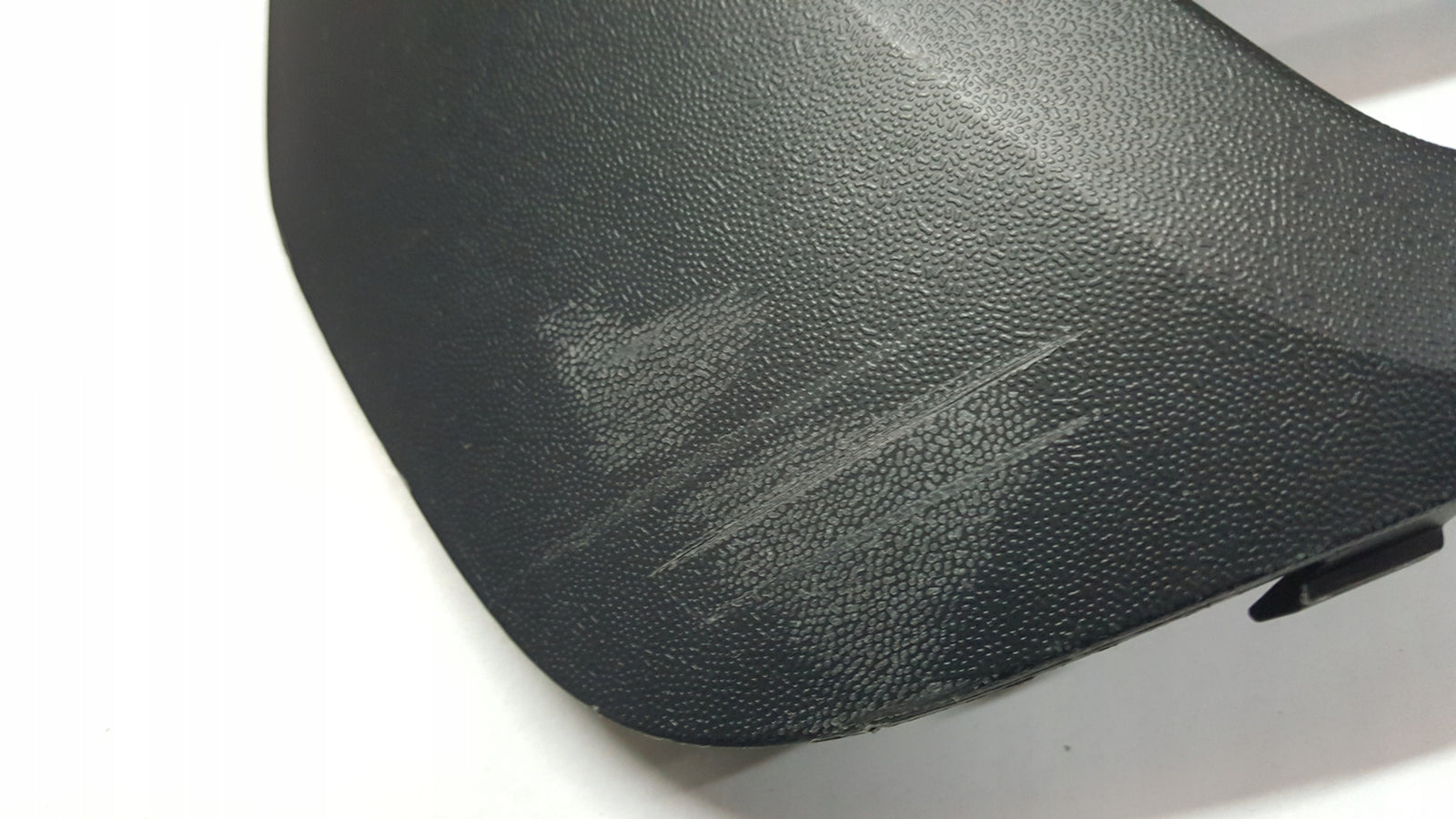Kratka zderzaka prawy przód VW T6.1 7LA807490 demontaż