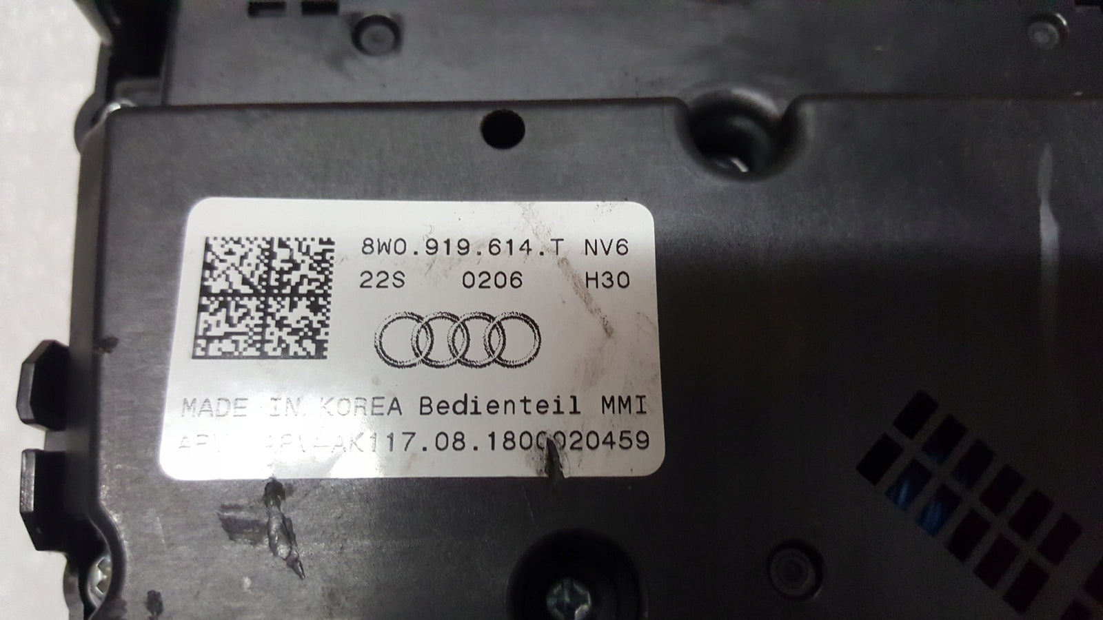 Kontroler panel MMI AUDI A4 B9 A5 RS4 RS5 e-tron GT 8W0919614T demontaż