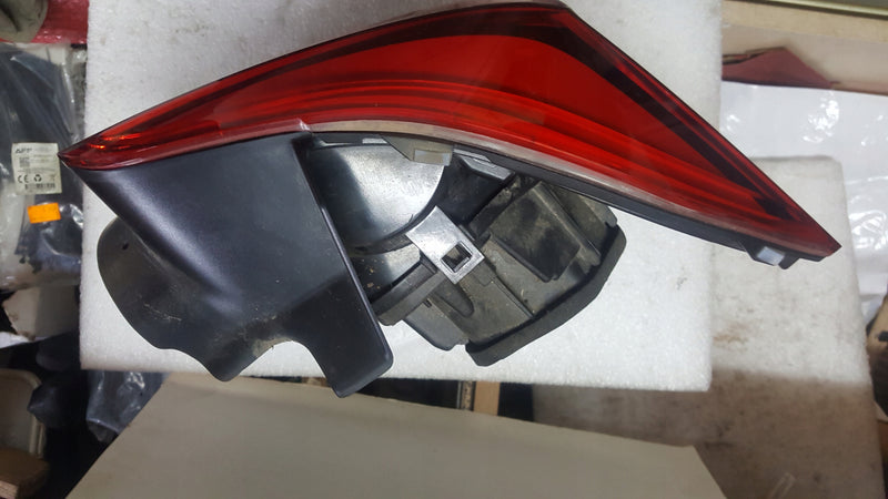 Lampa tylna lewa LED VW POLO 6 2G0945095B demontaż