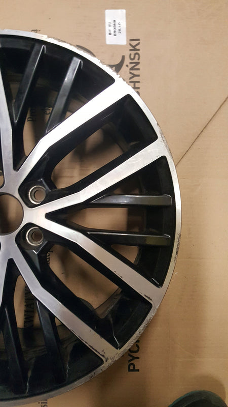 Felga 6C0601025K 7.5x17 ET44 oryginał VW