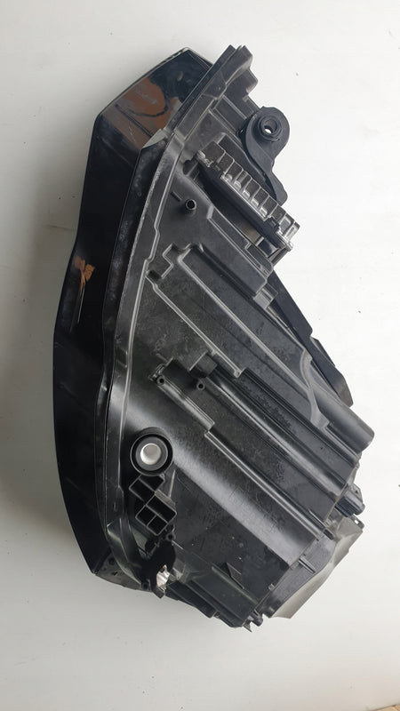 kompletny PR LED AUDI A6 C8 4K0941034 demontaż