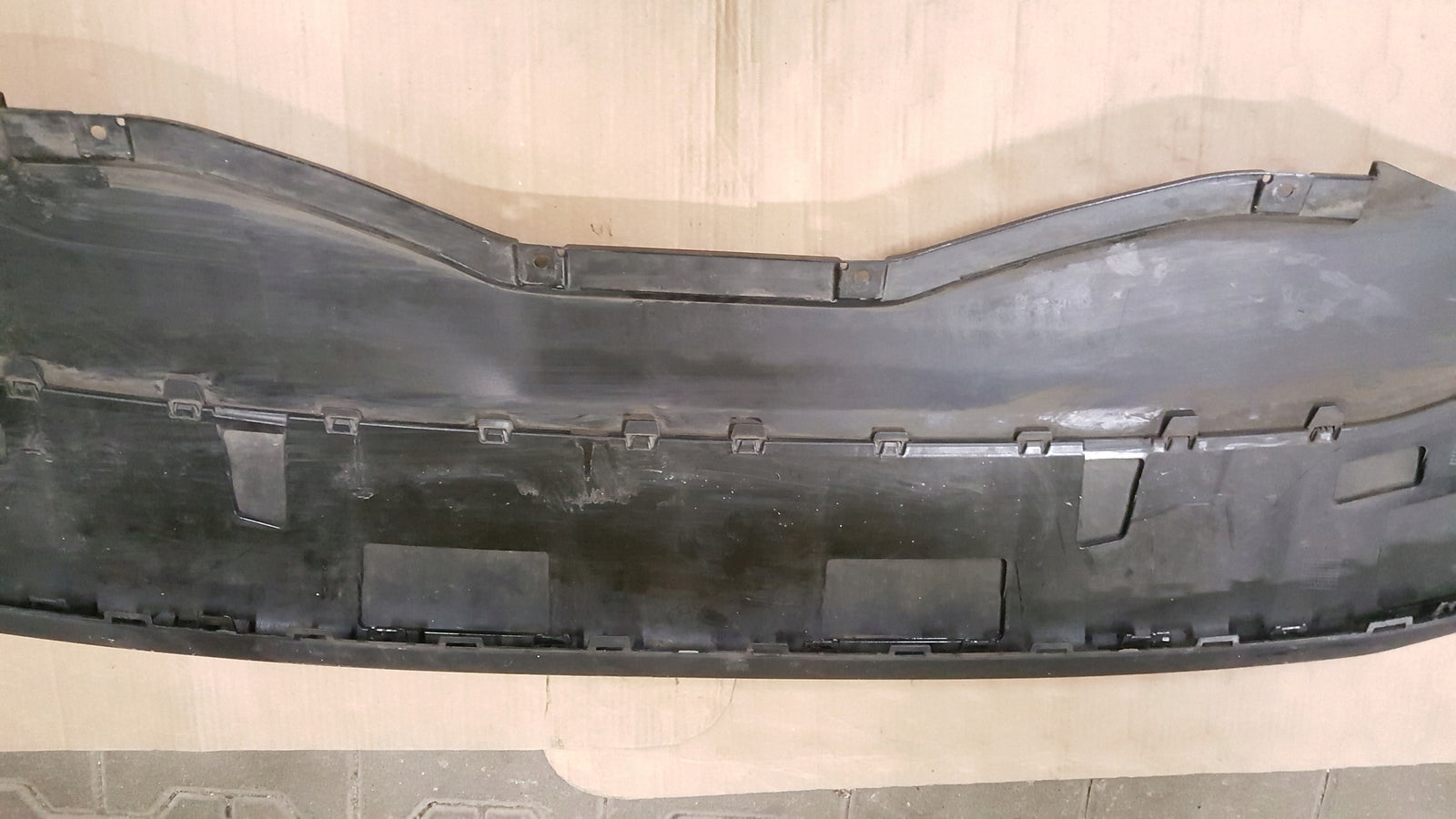 AUDI Q4 E-TRON SPOILER ZDERZAKA PRZÓD 89A807061A