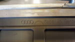 Listwa drzwi lewy tył AUDI Q2 81A853969A demontaż