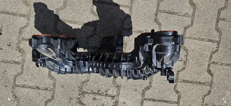 kolektor ssący VW Audi 3.0TDI 059129711DH