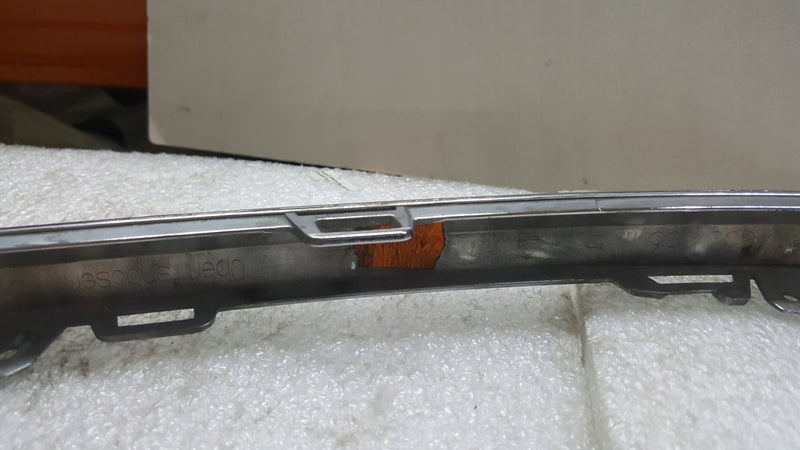 Listwa chrom zderzaka tylnego prawa strona AUDI A8 (D5) 4N0853556