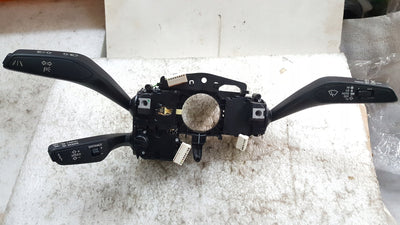 82A953521AA Manetka / Przełącznik kierunkowskazów AUDI Q3 RSQ3 Q2 e-TRON