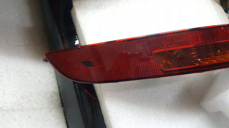 AUDI Q3 8U LIFT LAMPA W ZDERZAK PRAWA TYŁ TYLNA 8U0945096D