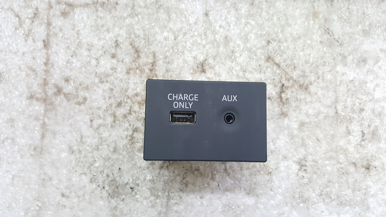 Przyłącze port AMI USB AUX-IN Audi A3 A6 A7 4G0035726
