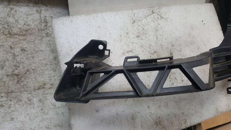 PEUGEOT 207 ŚLIZG MOCOWANIE ZDERZAKA PRAWY TYŁ 9649679180