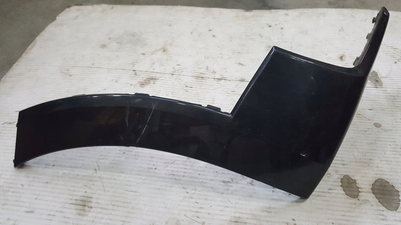 Narożnik zderzaka tylnego lewa strona AUDI A1 82A807967 demontaż