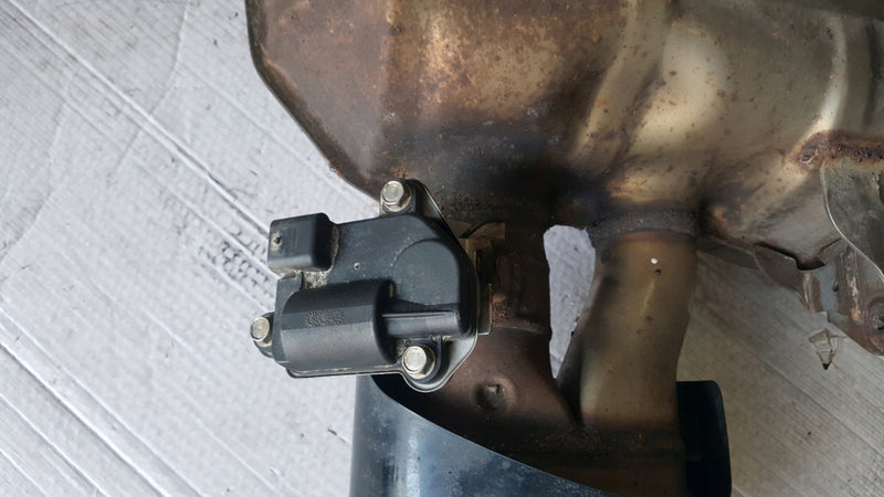 Tłumik końcowy ACTIVE-- AUDI RS4 RS5 8W0253611Q demontaż