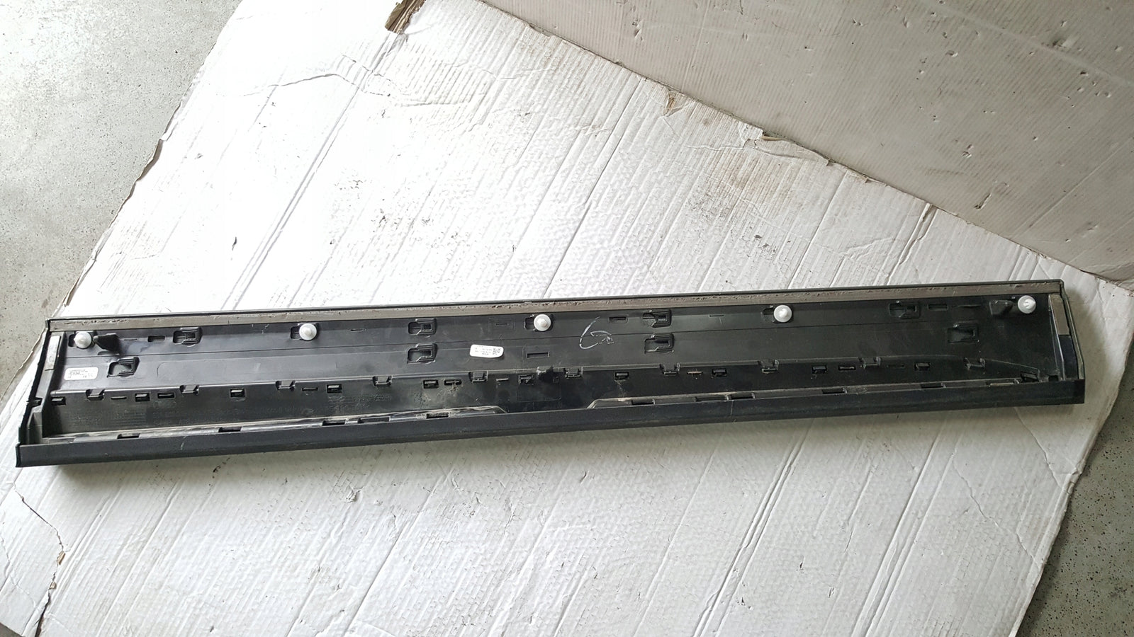 Listwa drzwi lewy przód AUDI Q5 S-LINE 80A853959L
